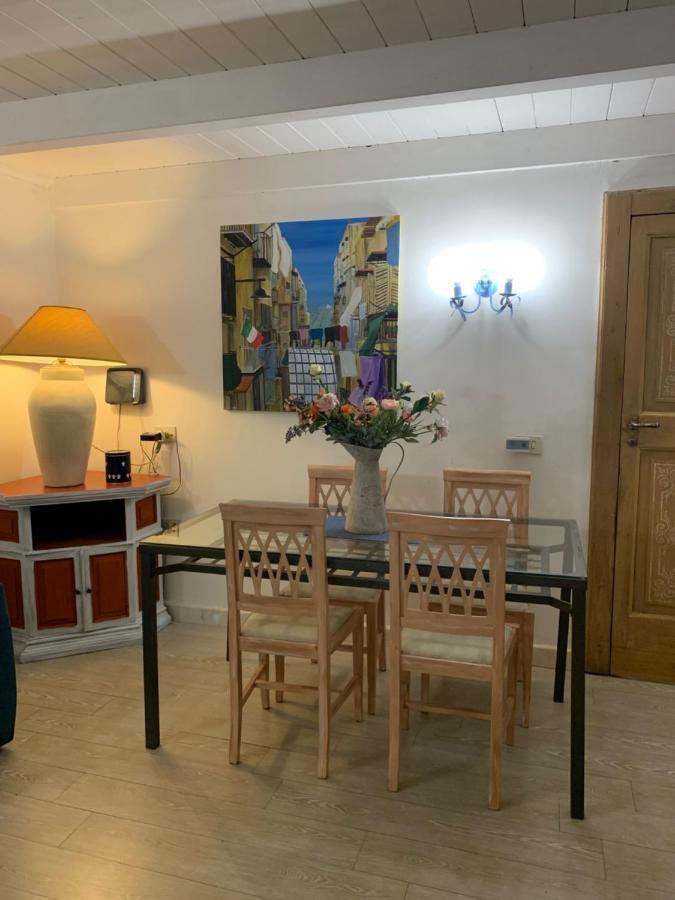 Bella Mbriana Rooms Наполи Екстериор снимка