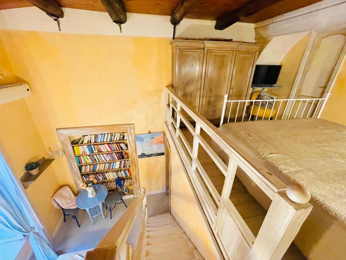 Bella Mbriana Rooms Наполи Екстериор снимка