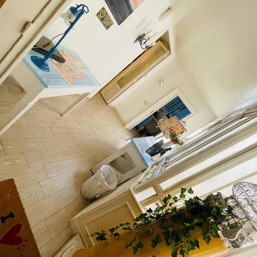 Bella Mbriana Rooms Наполи Екстериор снимка
