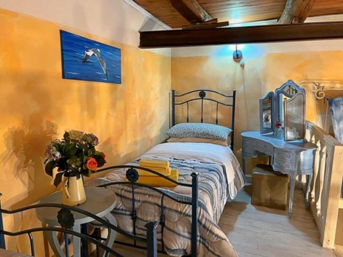 Bella Mbriana Rooms Наполи Екстериор снимка