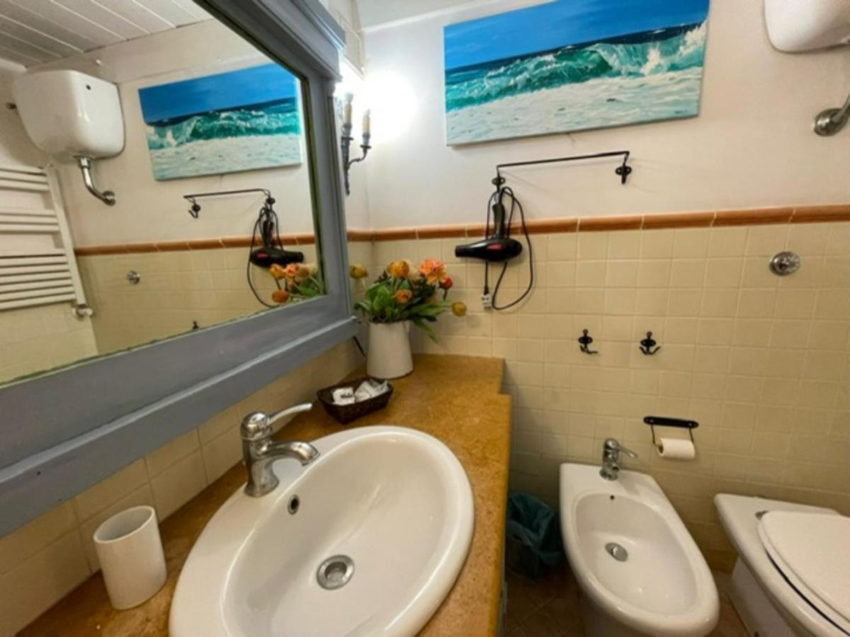 Bella Mbriana Rooms Наполи Екстериор снимка